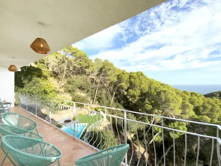 Villa méditerranéenne rénovée près de la plage avec piscine - Photo 11