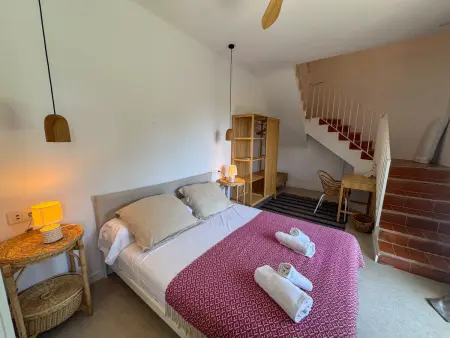 Villa méditerranéenne rénovée près de la plage avec piscine - Photo 22