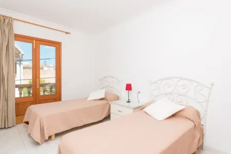 Es Desaigua, Villa à Llubí avec Piscine Privée et BBQ - Photo 14