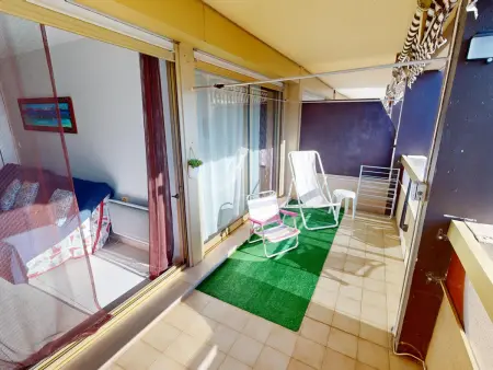 2P calme avec terrasse, piscine, parking et wifi - Photo 1