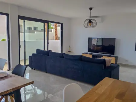 Superbe Villa avec Piscine Privée et Garage à Tabaiba - Photo 5