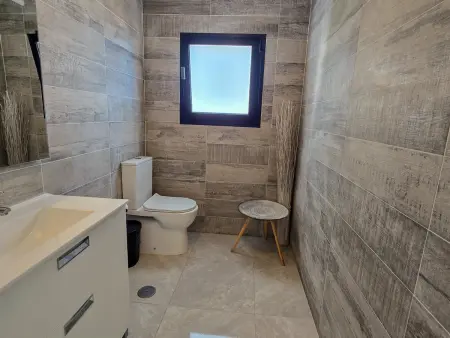 Superbe Villa avec Piscine Privée et Garage à Tabaiba - Photo 17