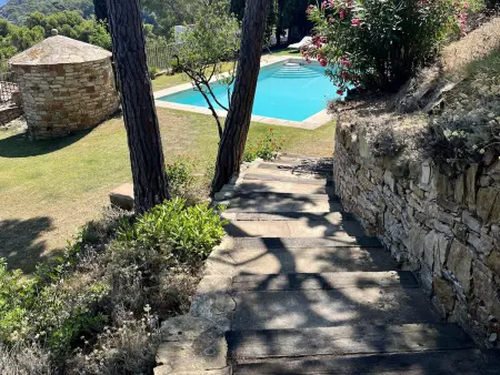 Charmant Appartement Rustique avec Piscine Privée, Proche Plage - Begur - Photo 6