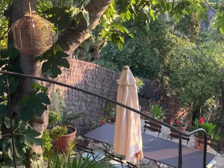 Charmant Appartement Rustique avec Piscine Privée, Proche Plage - Begur - Photo 15