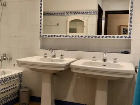 Charmant Appartement Rustique avec Piscine Privée, Proche Plage - Begur - Photo 28