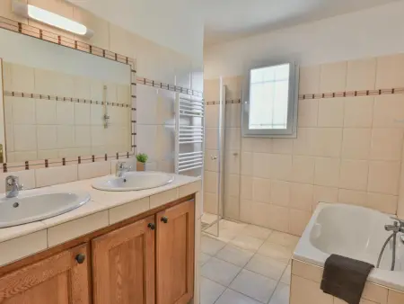 du Soleil, Villa orientée sud avec piscine privée - Photo 15