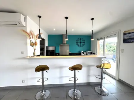 Appartement spacieux avec terrasse, piscine et proximité plages - Photo 5