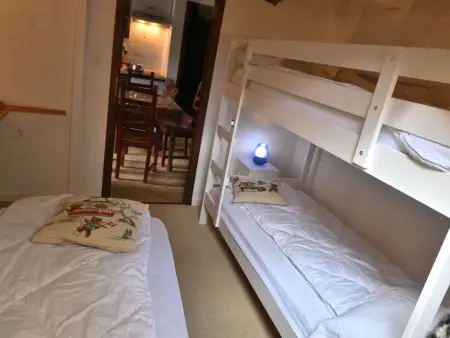 Confortable 3 pièces, 6 pers, balcon sud, proche télésiège, animaux OK, parking, WiFi - Photo 10
