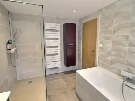 Maison spacieuse à Colmar, 5 chambres, terrasse, WiFi, parking gratuit - Photo 11