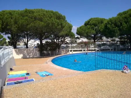 Studio cabine climatisé avec piscine et parking au Grau du Roi - Photo 1