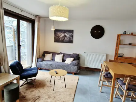 Appartement cosy au centre station, proche pistes, parking, WiFi - Photo 2
