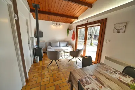 Les Trois Feuilles, Chalet à Viroinval près du parc naturel - Photo 1