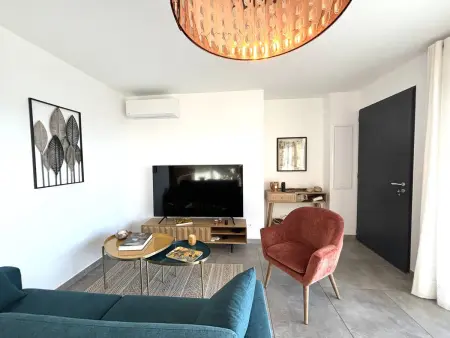 Duplex avec terrasse, climatisation, Wi-Fi, parking, proche plage à Cargèse - Photo 4