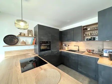 Duplex avec terrasse, climatisation, Wi-Fi, parking, proche plage à Cargèse - Photo 9