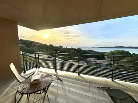 Duplex avec terrasse, climatisation, Wi-Fi, parking, proche plage à Cargèse - Photo 24
