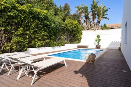 Villa Madrugada, beachside villa in Costabella, Villa à Marbella proche Plage - Photo 1