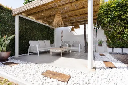 Villa Madrugada, beachside villa in Costabella, Villa à Marbella proche Plage - Photo 57