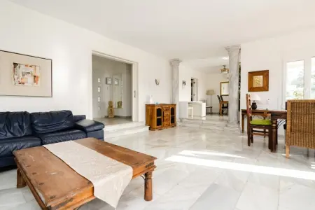 Villa Sol y Mar, Villa à Marbella avec piscine et plage - Photo 4