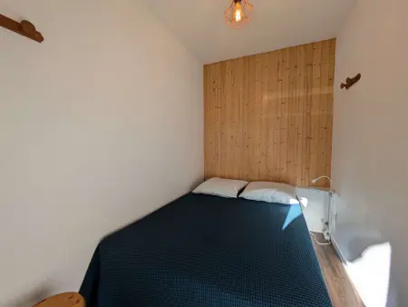 Appartement moderne 1 chambre avec piscine, proche ski et village - Photo 2