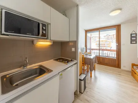 Studio moderne idéal pour 2, au pied des pistes - Photo 4