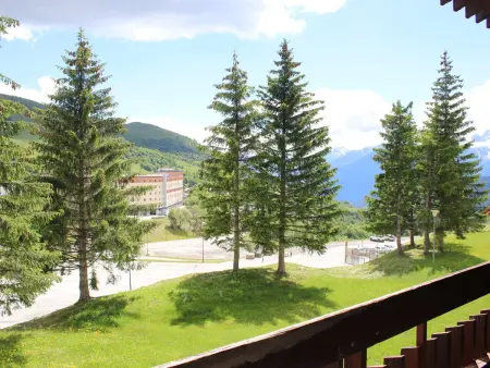 Studio confort 4 pers, au pied des pistes, balcon sud - Photo 9