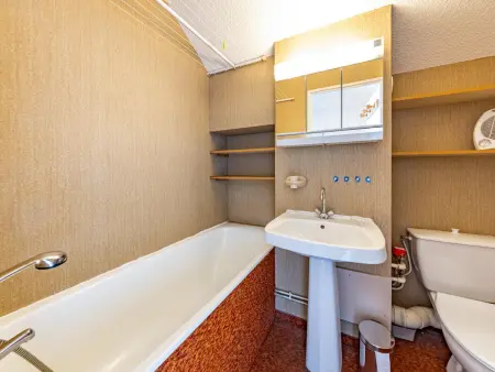 Confortable T2/3 pour 6 pers. avec balcon et accès ski à Saint-François-Longchamp - Photo 5
