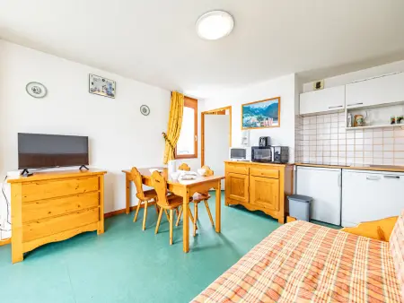 Appartement confortable 7 personnes, centre-station, proche pistes et commodités - Photo 4