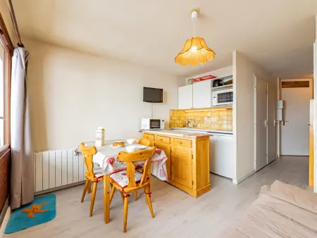 Appartement 5 pers, balcon sud, proche pistes et commerces - Photo 2