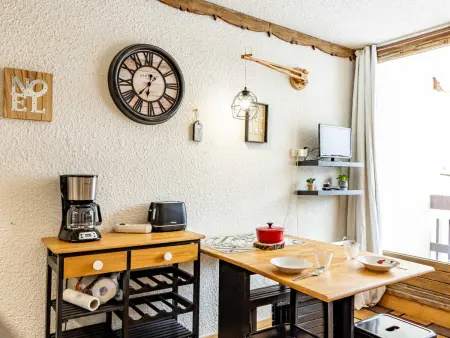 Studio moderne 4 pers. pied des pistes, parking gratuit - Photo 3