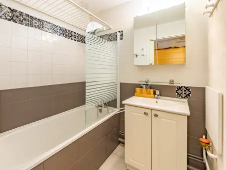 Studio moderne 4 pers. pied des pistes, parking gratuit - Photo 9