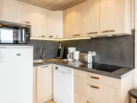 Appartement 7 pers à 2 pas des pistes, balcon sud, confort, stationnement proche - Photo 5