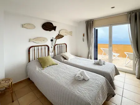 Maison mitoyenne à Begur avec piscine et parking, vue sur mer - Photo 17