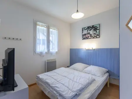 T2 cabine, 5 pers, balcon, parking, près des commodités - Photo 3
