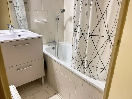 Studio calme à Risoul, 4 couchages, animaux admis, parking - Photo 10