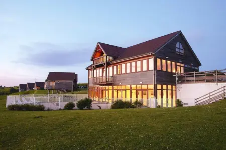 Residence Le Domaine du Val Grand-Laviers // T4, Chalet en bois à Abbeville près de Somme - Photo 25