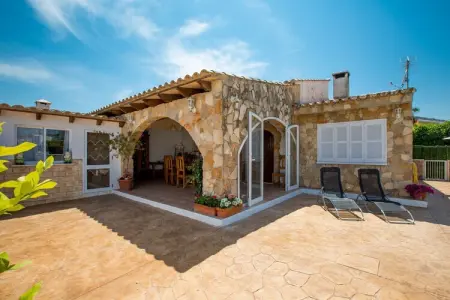 Can Rovet, Chalet à Alcúdia avec piscine près de plage - Photo 1