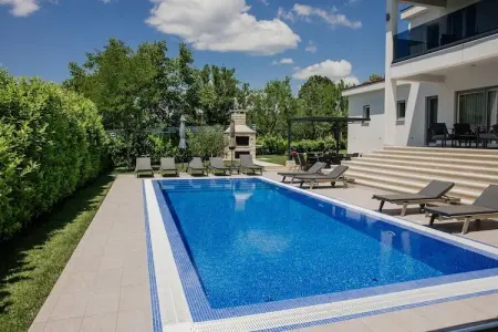 Villa Antonija, Villa à Imotski près des Lacs Bleu & Rouge - Photo 11