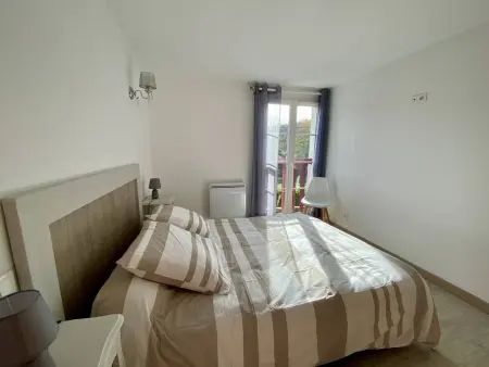 Cambo-les-Bains : T3 rénové, 4 pers, proche thermes, wifi - Photo 13