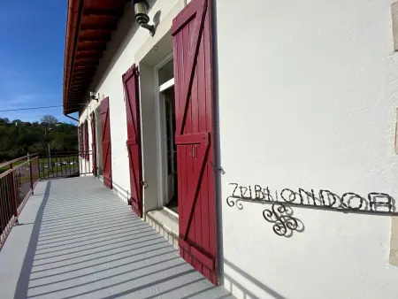 Cambo-les-Bains : T3 rénové, 4 pers, proche thermes, wifi - Photo 23