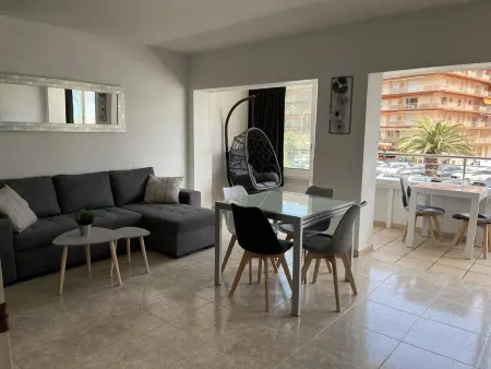 Bel appartement 3 pièces à Roses avec piscine et jardin, accès plage - Photo 11