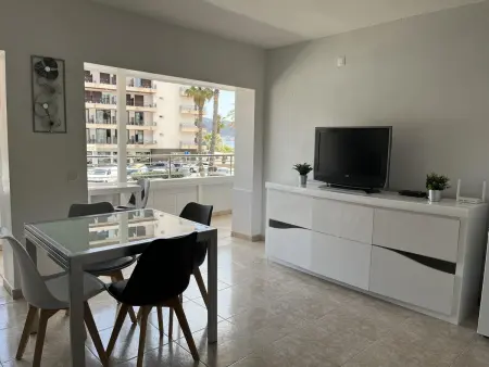 Bel appartement 3 pièces à Roses avec piscine et jardin, accès plage - Photo 14