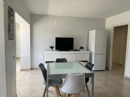 Bel appartement 3 pièces à Roses avec piscine et jardin, accès plage - Photo 15