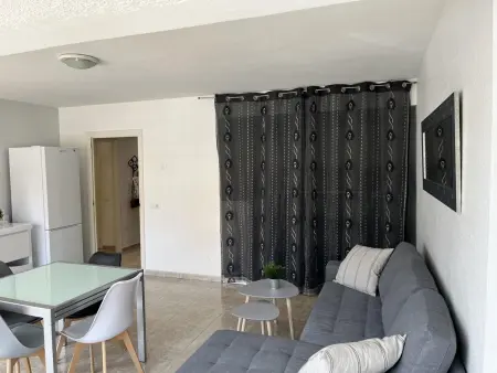 Bel appartement 3 pièces à Roses avec piscine et jardin, accès plage - Photo 16