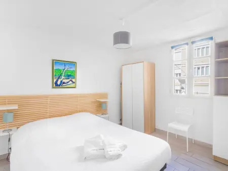 T2 Lambert, Appartement 4 personnes à Toulon - Photo 6