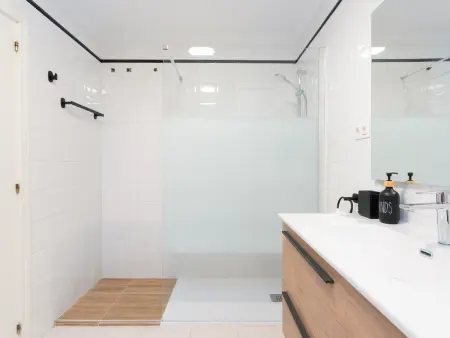 Appartement moderne à La Isleta avec WiFi et parking, près de la plage - Photo 18