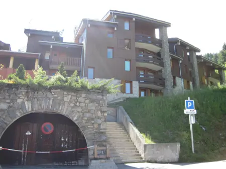 Appartement rénové au cœur des Coches, proche pistes et commerces - Photo 9