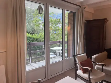 Charmant Appartement avec Cheminée à Cauterets - Animaux admis, Parking et Terrasse - Photo 1