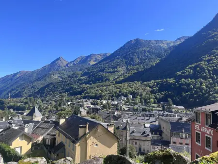 Appartement avec terrasse et parking, 2 chambres, au cœur des montagnes - Photo 9