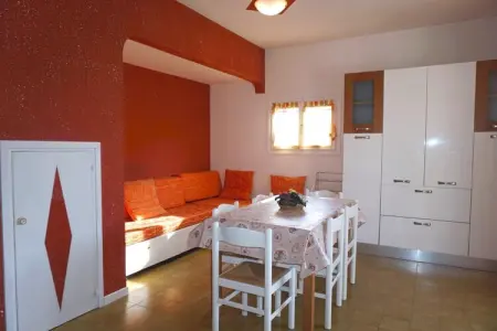 LN 75/70, Maison à Porto Santa Margherita Plage - Photo 1