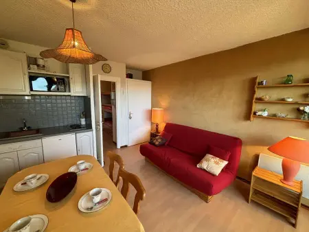 Studio cabine au pied des pistes avec balcon et parking gratuit - Photo 1